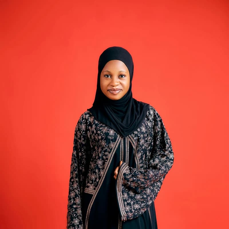 Luxury Islamic Women’s Clothing by Lumière Couture