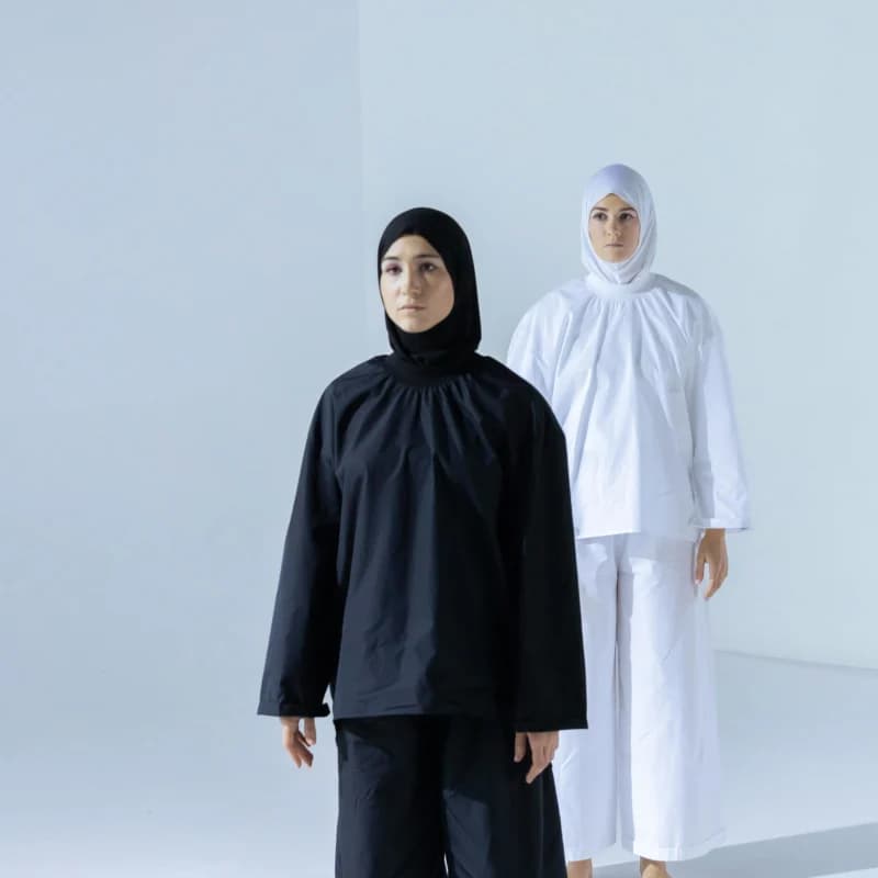 Modern Islamic Women’s Clothing by Lumière Couture